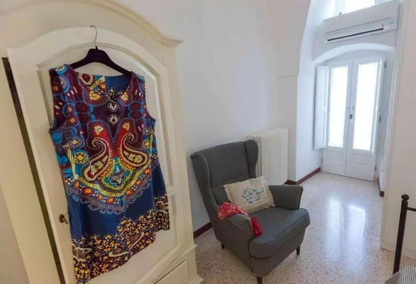 Aamiaismajoitus (B&B) Da Concavo E Convesso