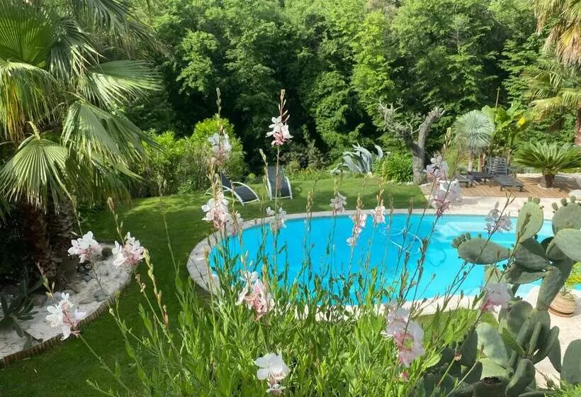 Aamiaismajoitus (B&B) Le Maskalou