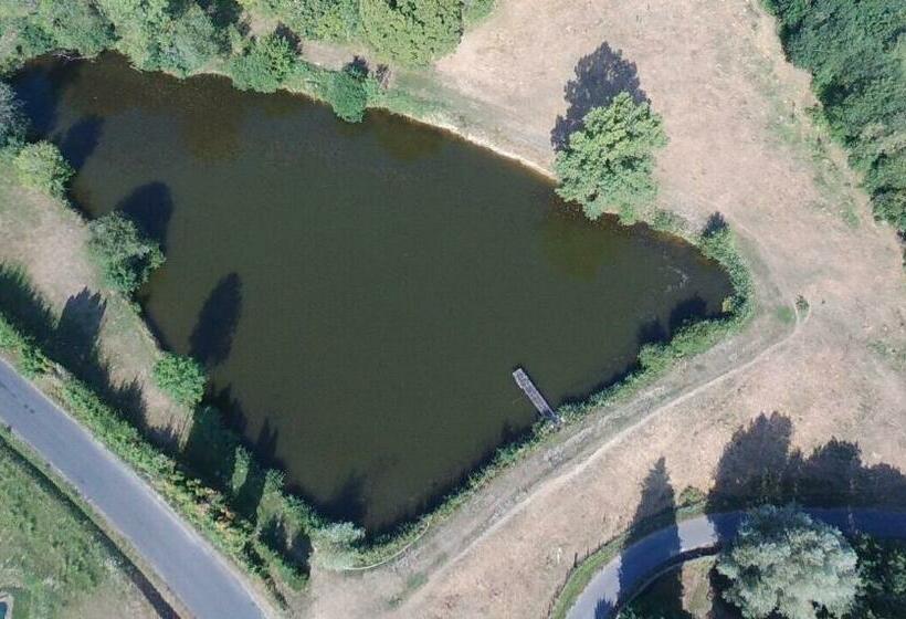 住宿加早餐  Relais Des Chaux