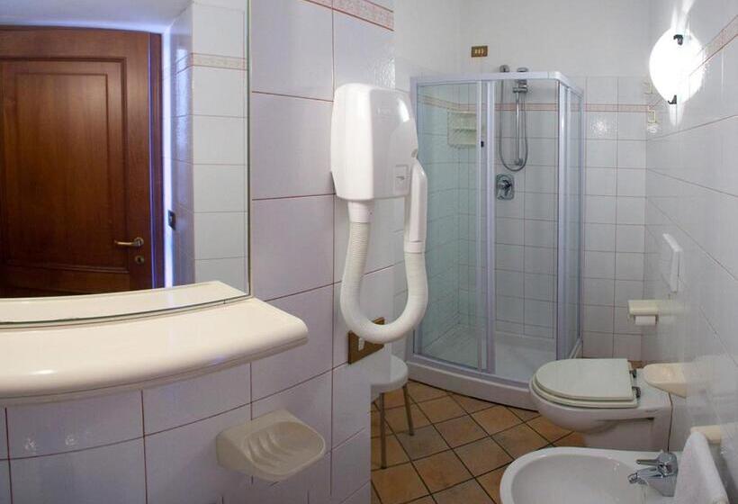 ホテル Albergo Franzone