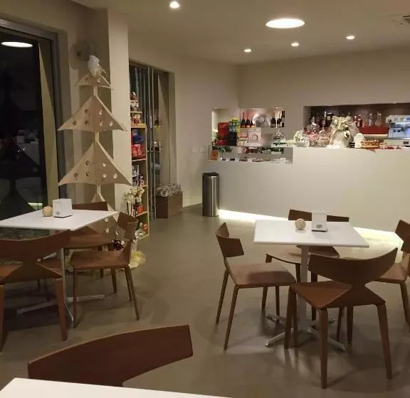 ホテル Albergo Franzone