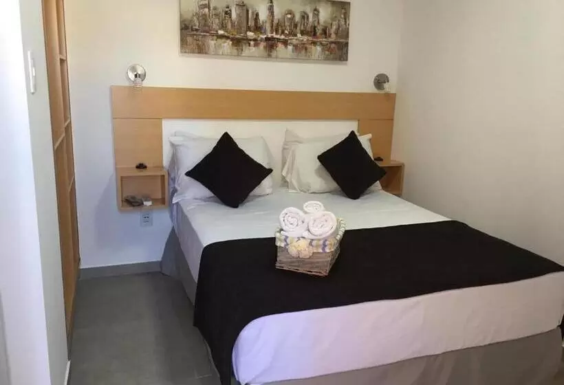 Hotel Danae