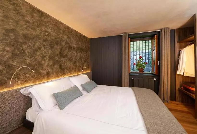 Hotelli Locanda La Clusaz