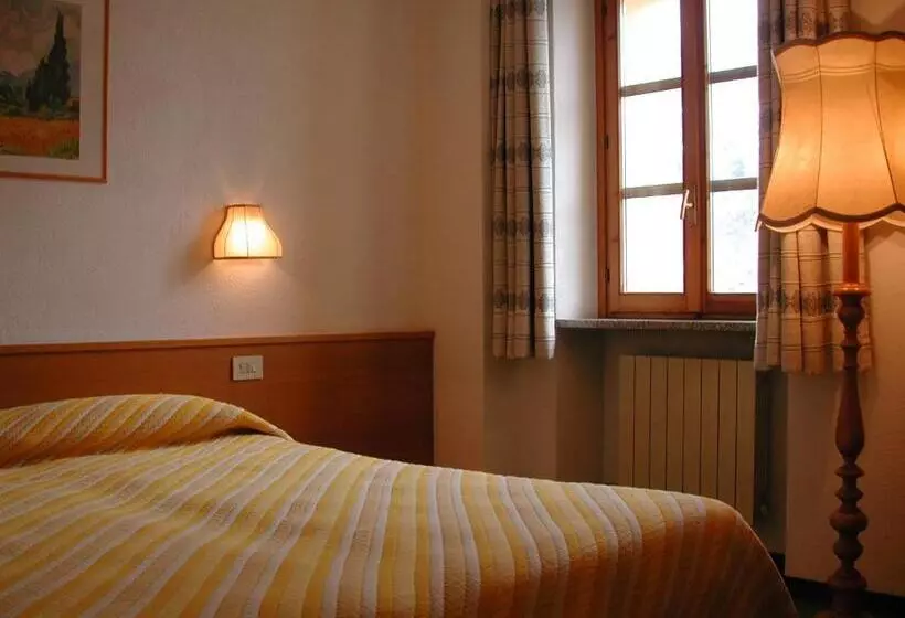 Hotelli Locanda La Clusaz