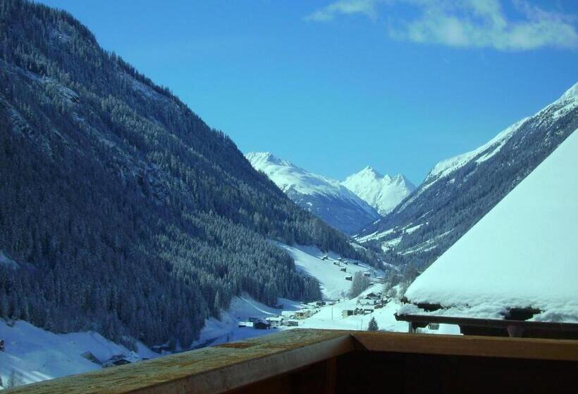 پانسیون Garni Austria Kappl