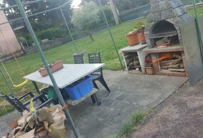 Пансион L Impossibile Guesthouse