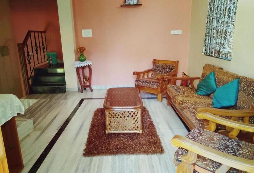 Pensjonat Menezes House