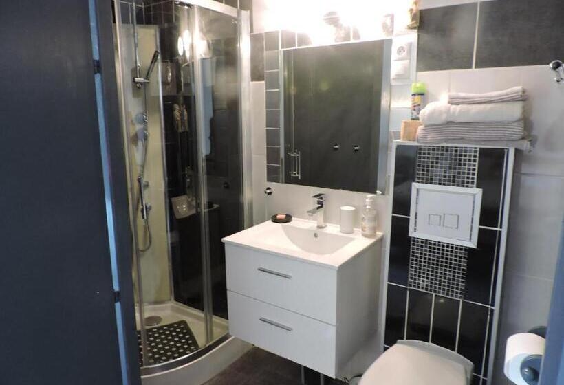 پانسیون Villa Zaphira