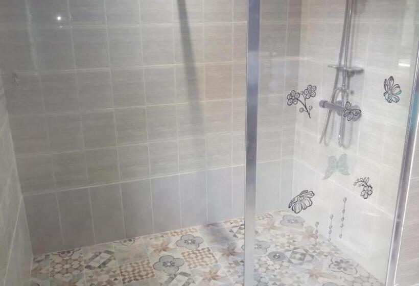 پانسیون Villa Zaphira