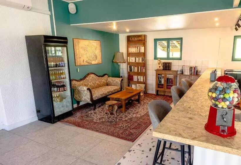 ホテル Greet Hôtel Montbéliard