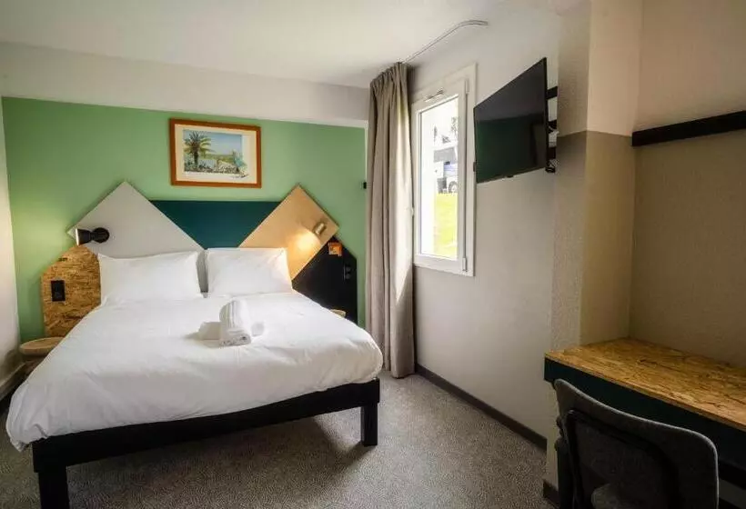 ホテル Greet Hôtel Montbéliard