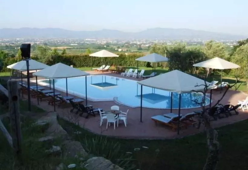 Отель Borgo Antico Casalbosco Holiday Home & Winery