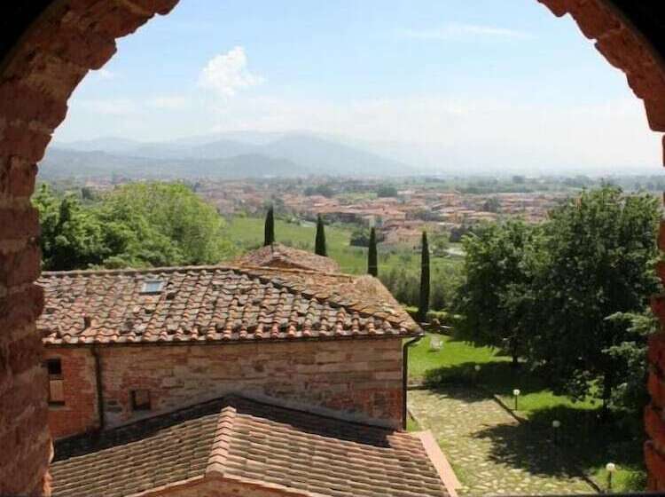 酒店 Borgo Antico Casalbosco Holiday Home & Winery