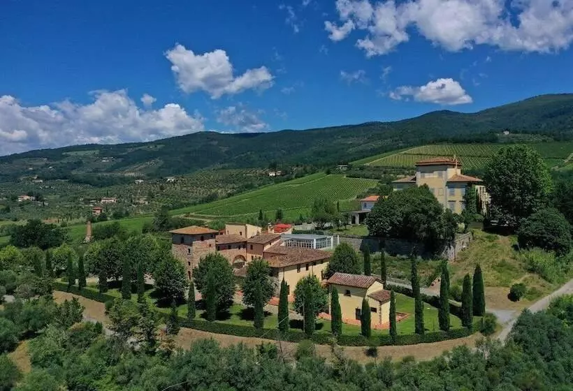 Отель Borgo Antico Casalbosco Holiday Home & Winery