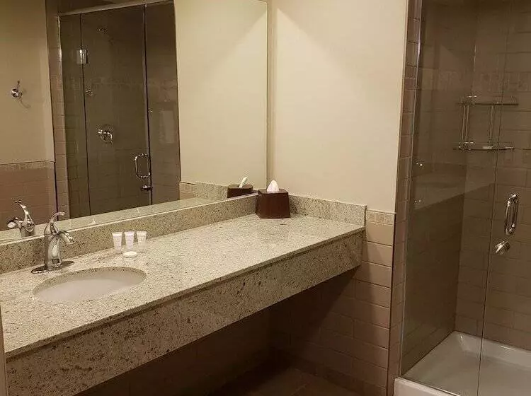 ホテル Canad Inns Health Sciences Centre