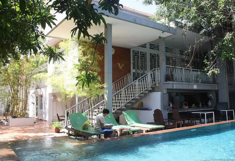 ホテル Circa 51 Boutique Residence