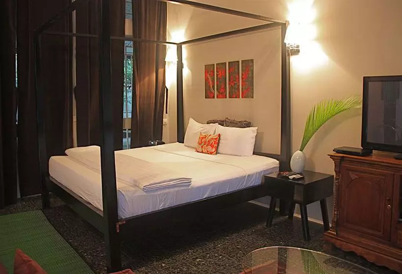 ホテル Circa 51 Boutique Residence