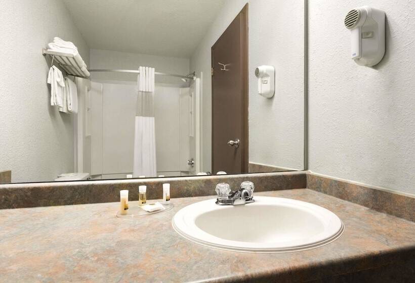 בית מלון כפרי High Prairie Inn