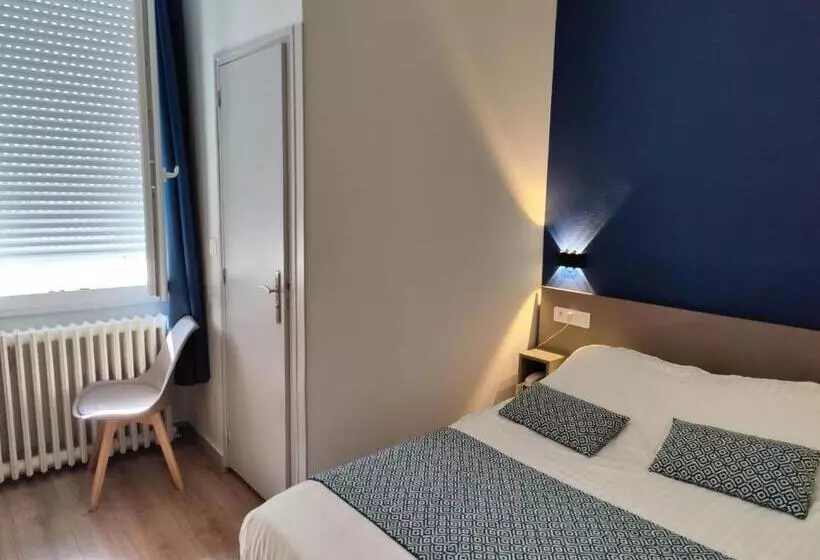 Hotelli Des Lices   Angers