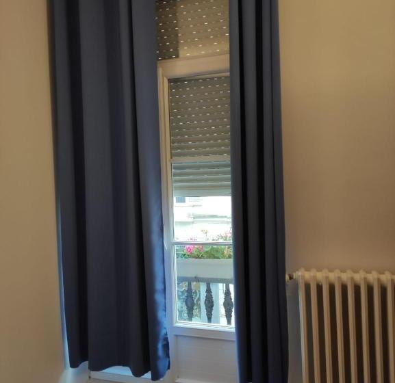 فندق Des Lices   Angers