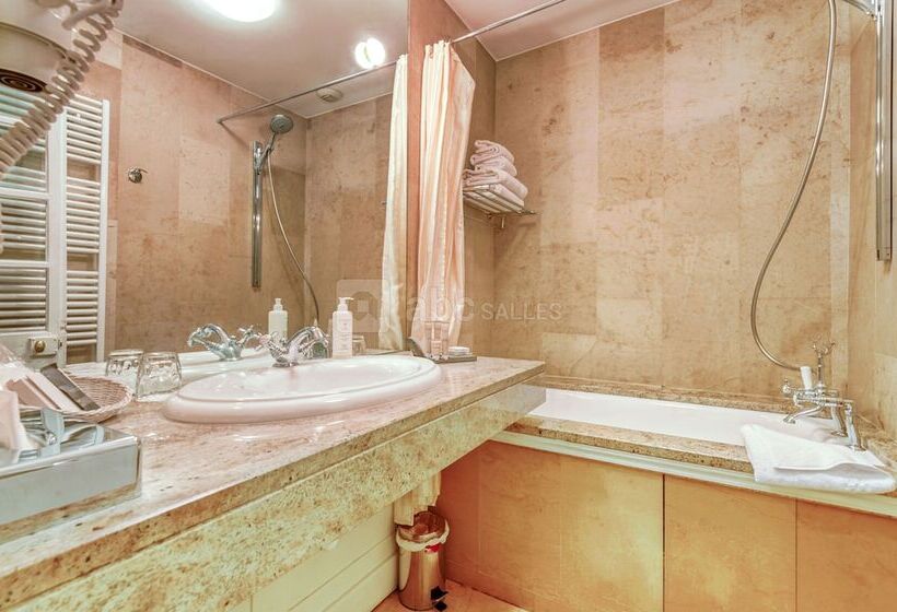 فندق D'haussonville