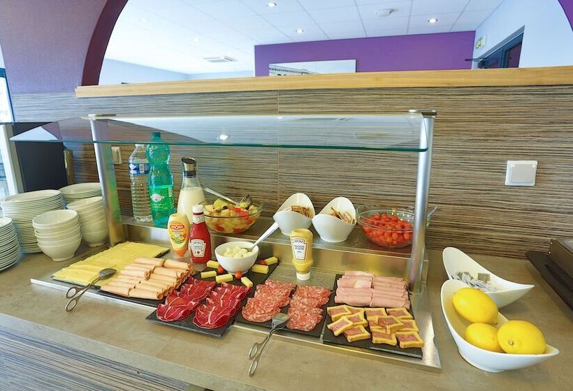 בית מלון כפרי Eastlodge Lyon Est Eurexpo