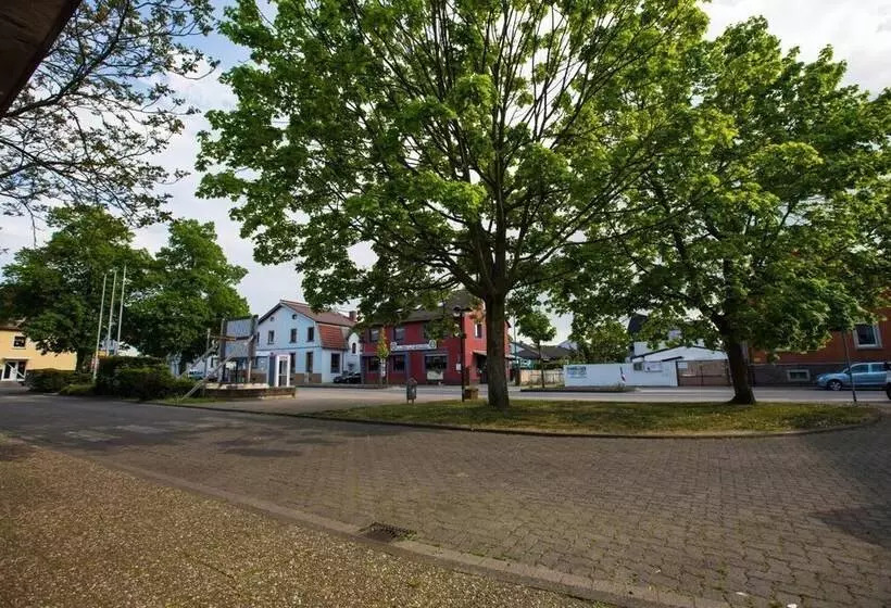 Отель Erzhausener Hof