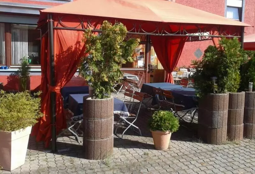 Отель Erzhausener Hof