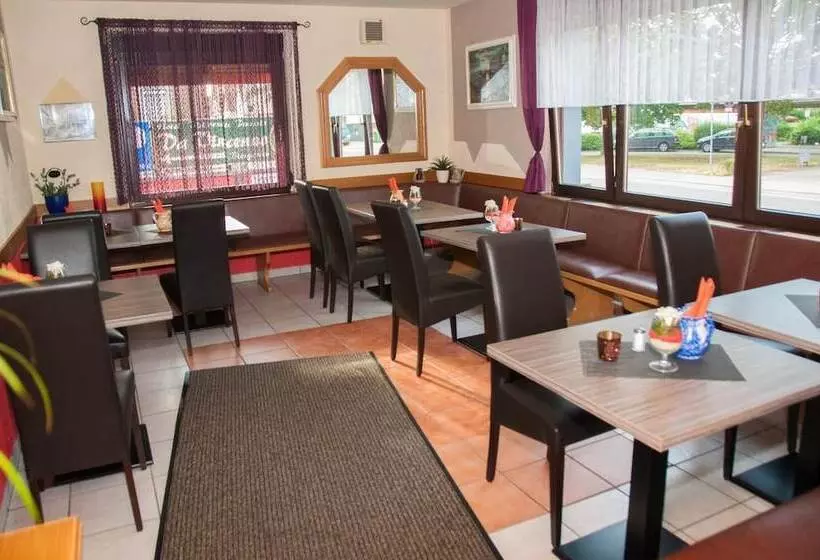 Отель Erzhausener Hof