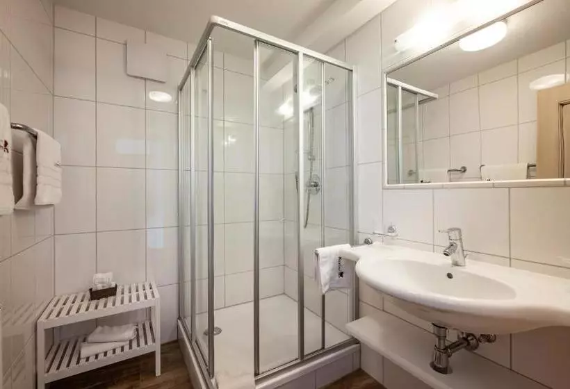 ホテル Maximilian