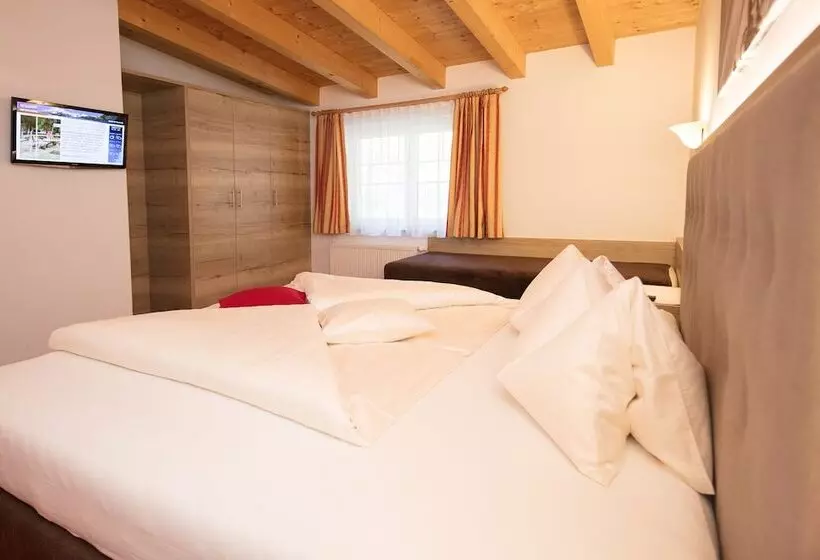 ホテル Gb Gondelblick