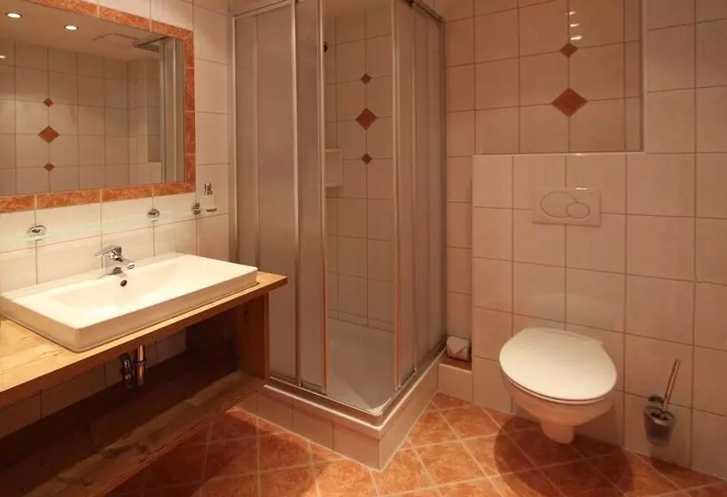 ホテル Gb Gondelblick