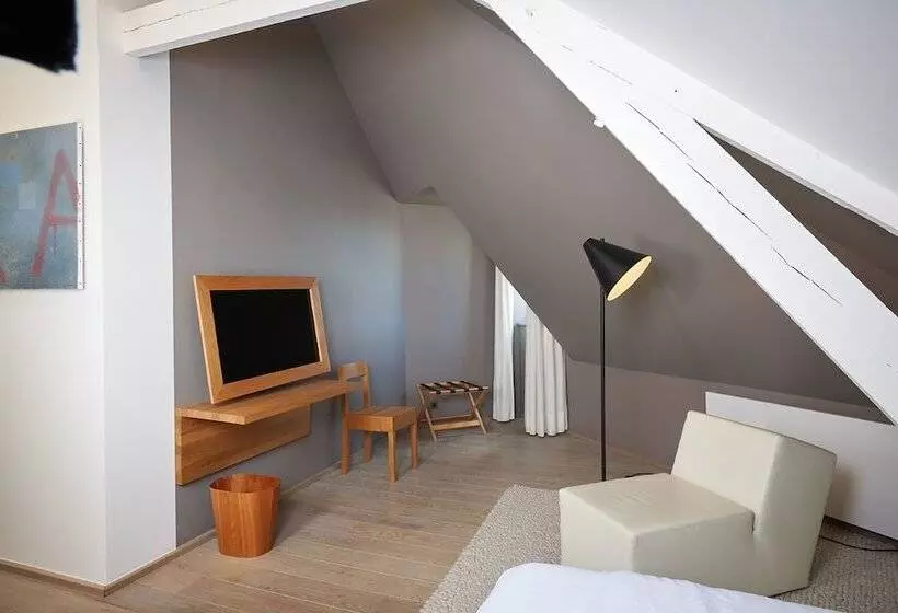 בית מלון כפרי Hidden Bay