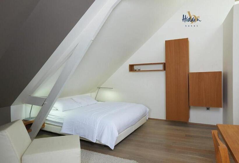 בית מלון כפרי Hidden Bay