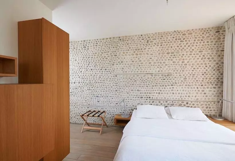 בית מלון כפרי Hidden Bay