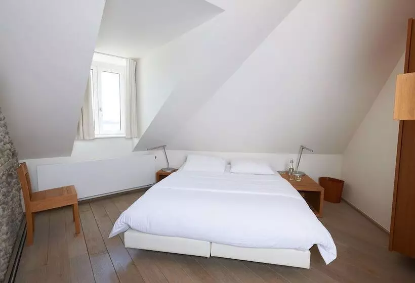 בית מלון כפרי Hidden Bay