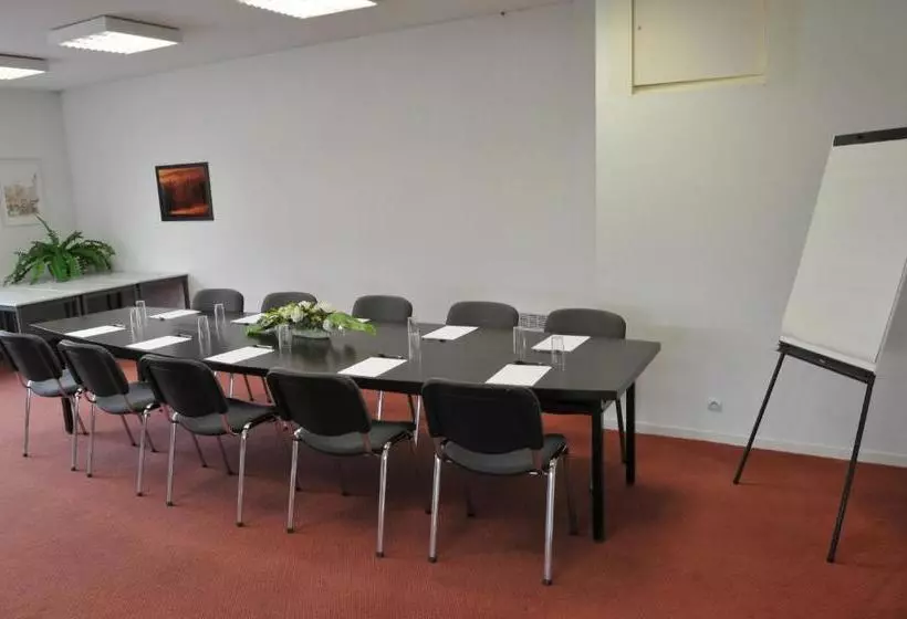 酒店 Hôtel Le Galoubet