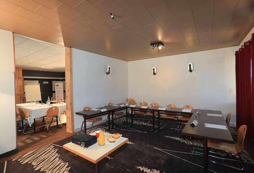 فندق Ibis Aurillac