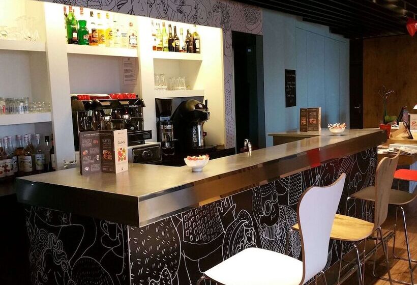 فندق Ibis Aurillac