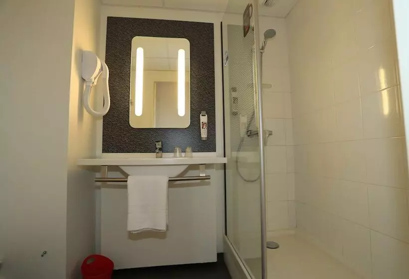 Отель Ibis Aurillac