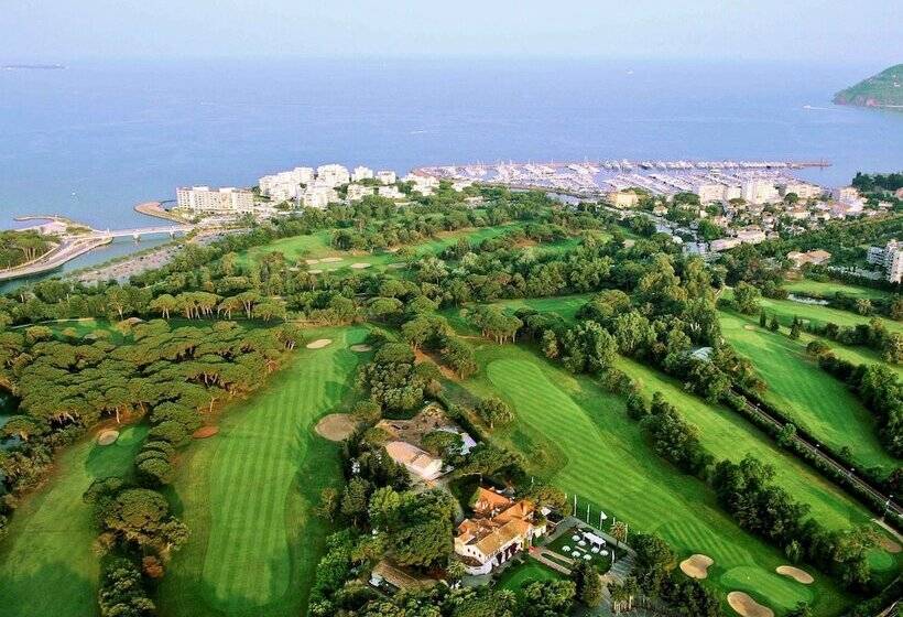 בית מלון כפרי Ibis Budget Cannes Centre Ville