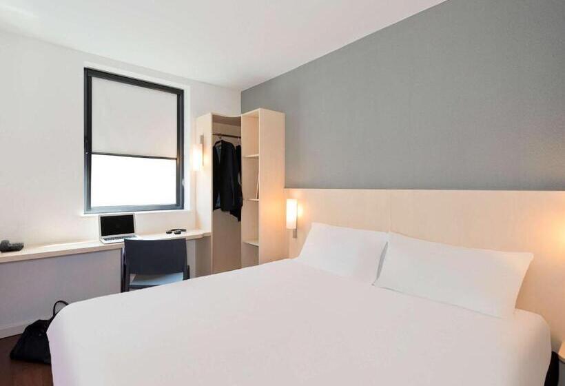 בית מלון כפרי Ibis Budget Cannes Centre Ville