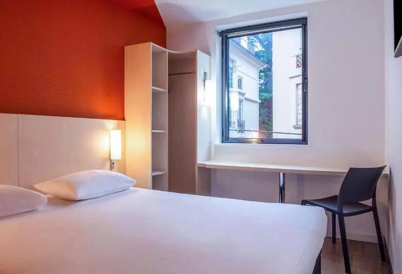 Отель Ibis Budget Cannes Centre Ville