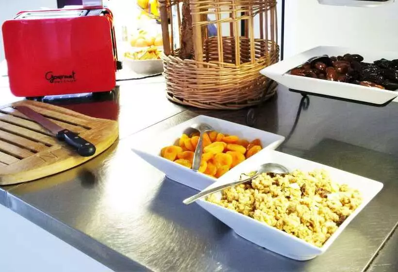 Hotel Kyriad Perpignan Sud