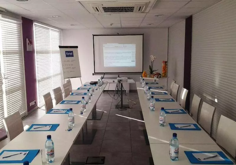 Hotel Kyriad Perpignan Sud