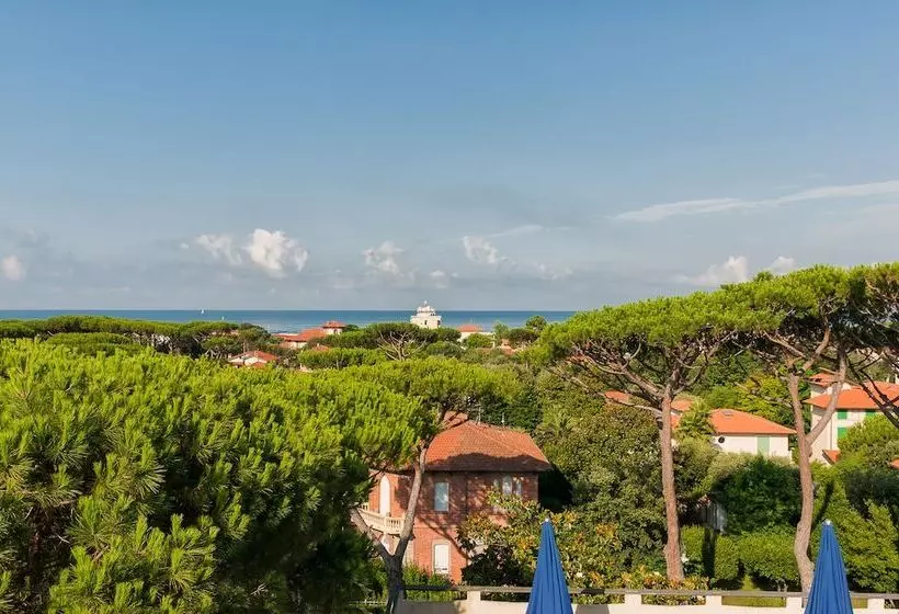 Отель Le Ginestre