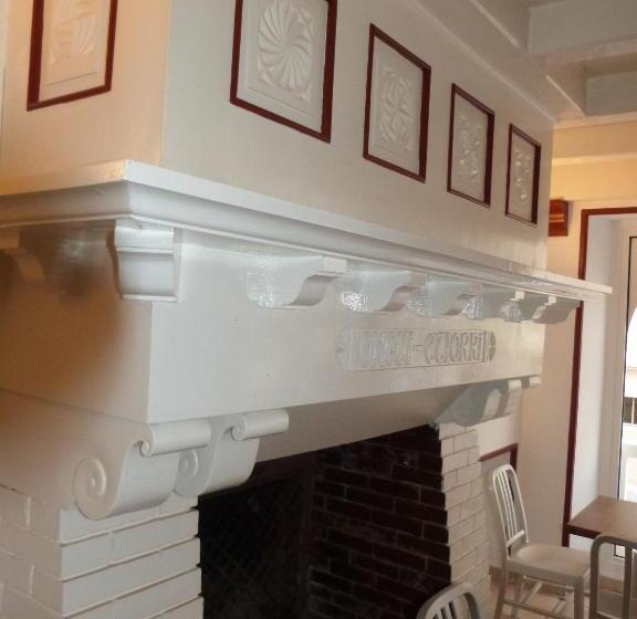 בית מלון כפרי Le Petit Hôtel