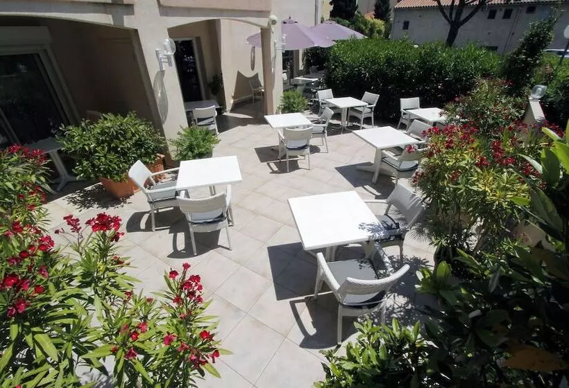 Hotel Le Petit Prince