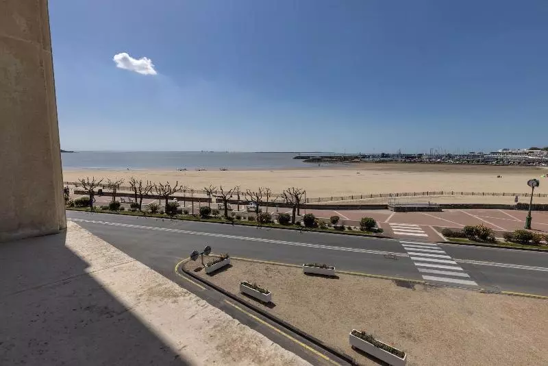 Hotell Logis Hôtel Rêve De Sable