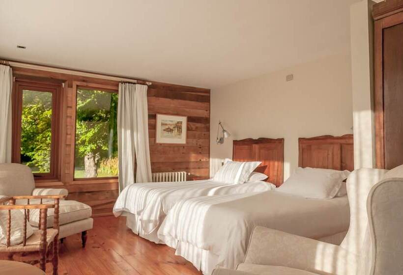 هتل Noi Los Caiquenes